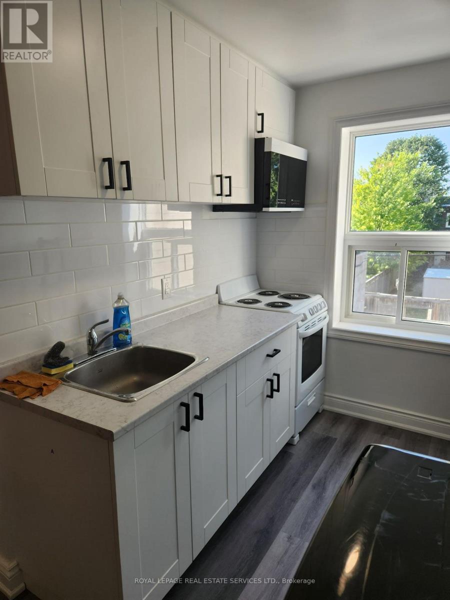 210 - 2820 Danforth Avenue, Toronto, Ontario  M4C 1M1 - Photo 19 - E13534274