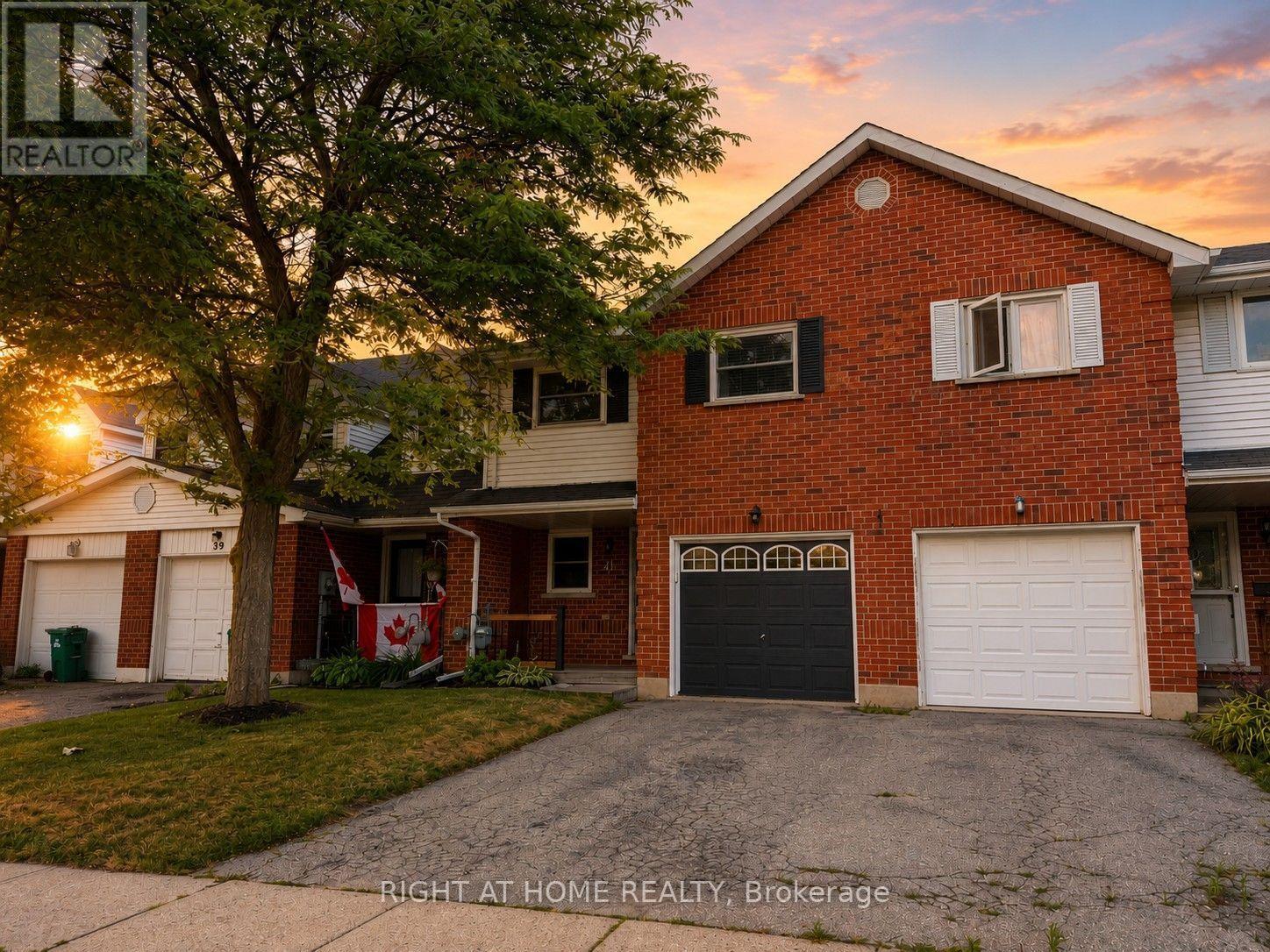 41 Edgemere Drive, Cambridge, Ontario  N1P 1A9 - Photo 2 - X13621208