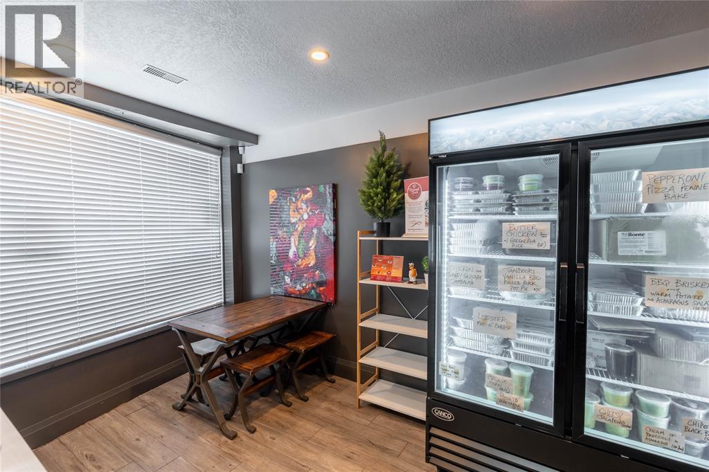 142/ 144 Mitton Street, Sarnia, Ontario  N7T 3T7 - Photo 6 - 26018425