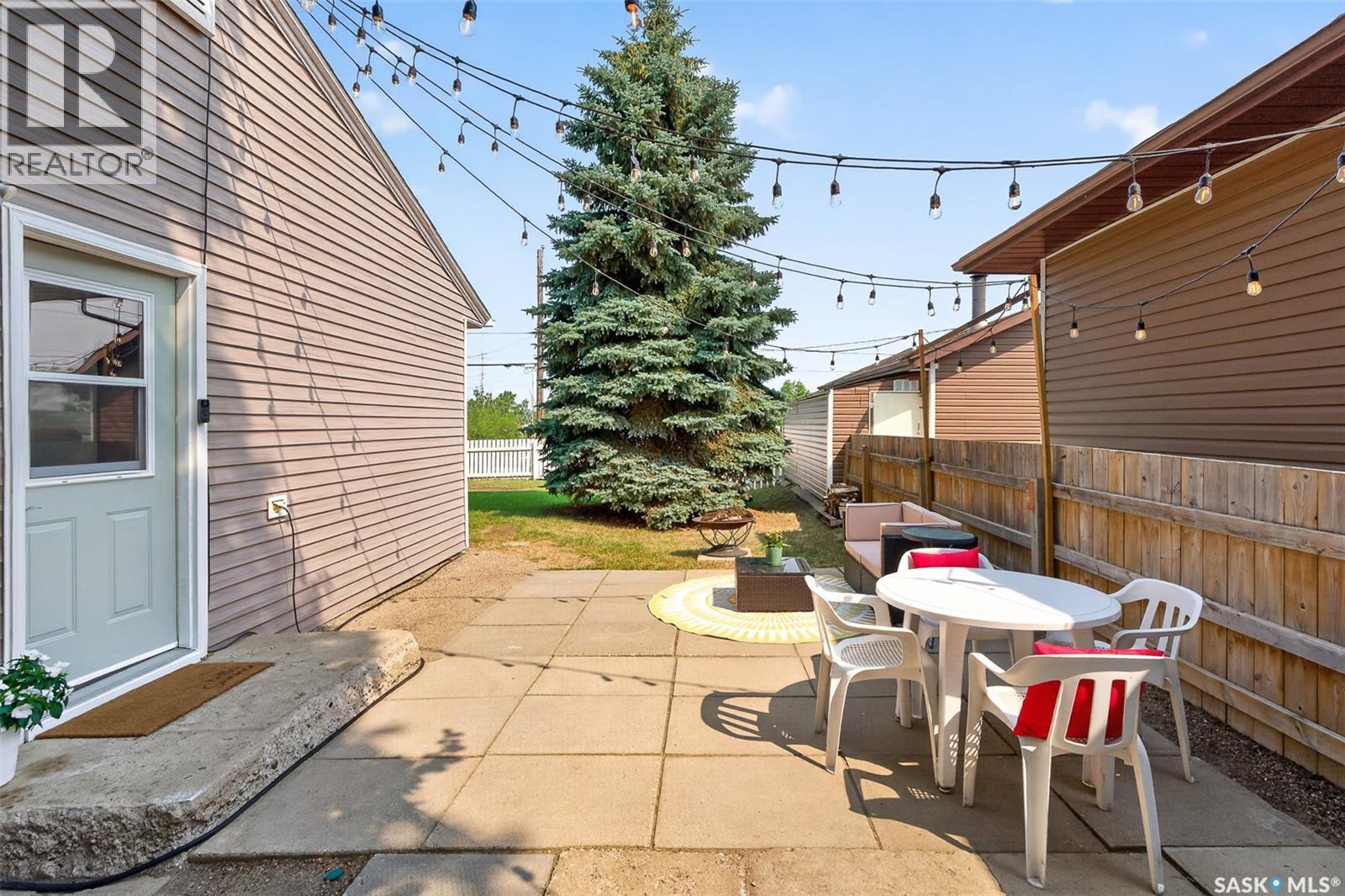 1032 Lillooet Street W, Moose Jaw, Saskatchewan  S6H 5A1 - Photo 44 - SK044090