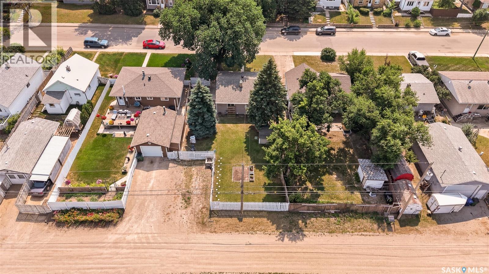 1032 Lillooet Street W, Moose Jaw, Saskatchewan  S6H 5A1 - Photo 60 - SK044090