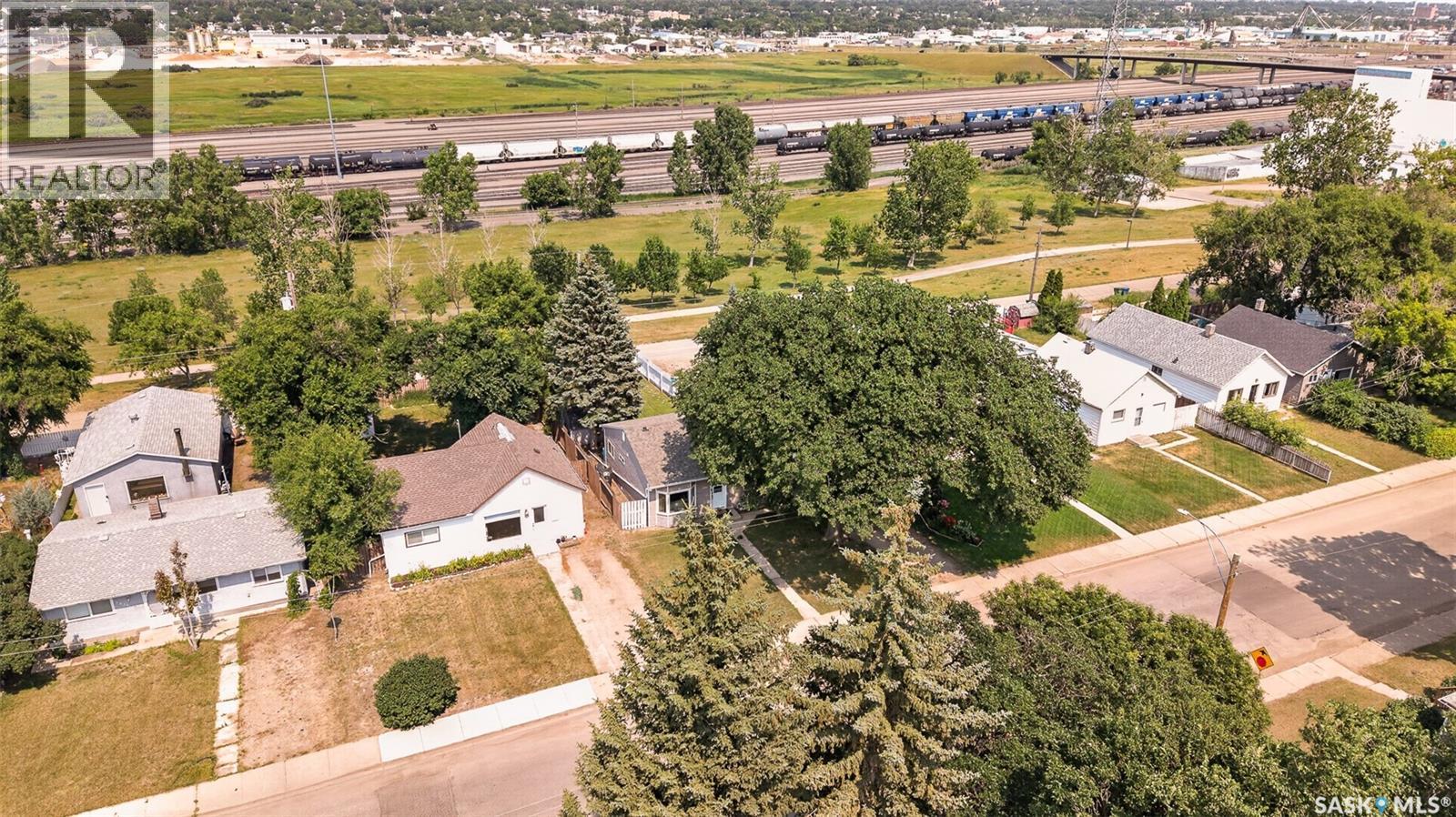 1032 Lillooet Street W, Moose Jaw, Saskatchewan  S6H 5A1 - Photo 64 - SK044090