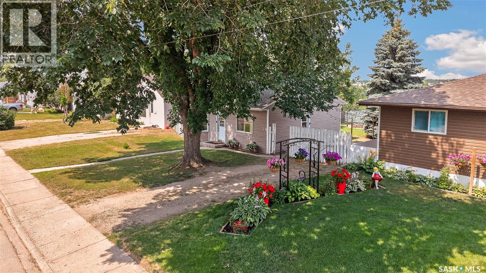 1032 Lillooet Street W, Moose Jaw, Saskatchewan  S6H 5A1 - Photo 65 - SK044090