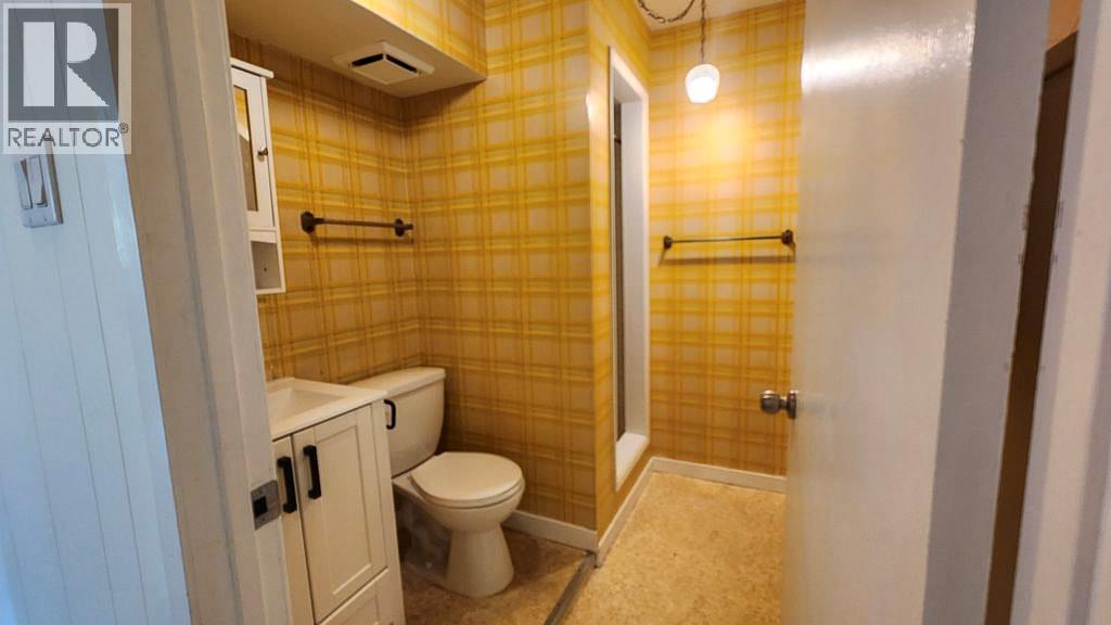 1010 Gilker Street, Nelson, British Columbia  V1L 5V4 - Photo 13 - 10380423