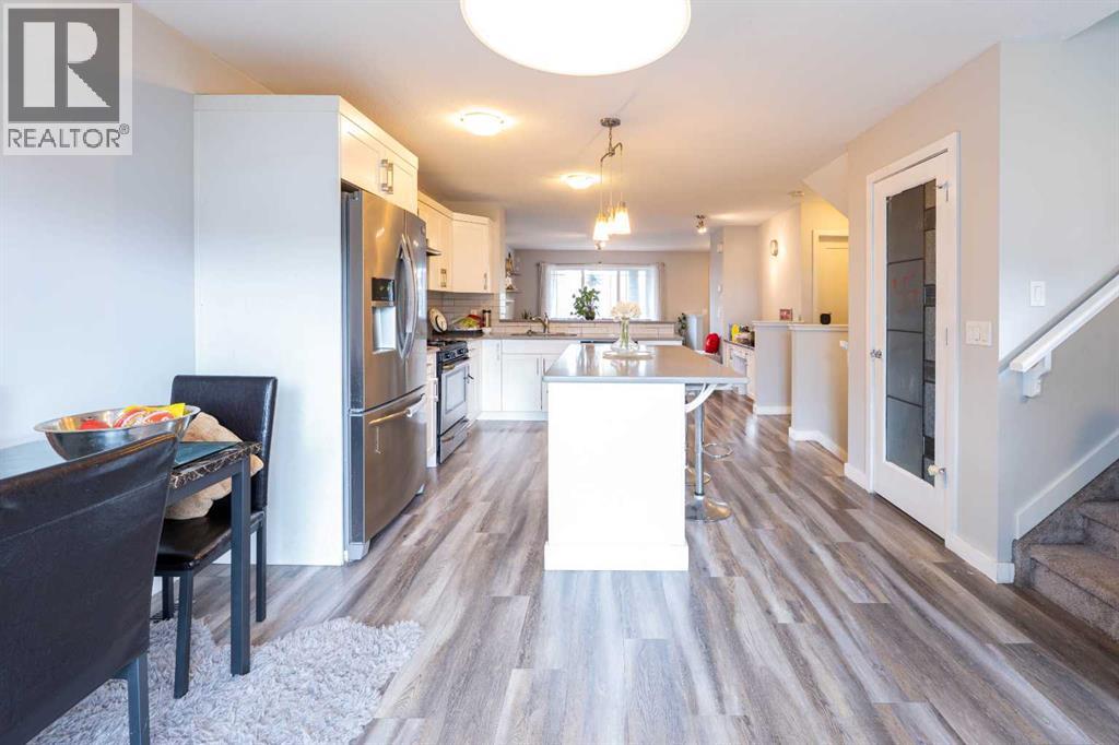 75 Ravensmoor Manor SE, Airdrie, Alberta  T4A 0J7 - Photo 13 - A2323087