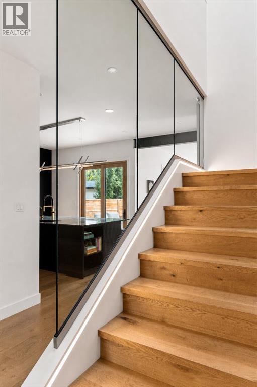 517 28 Avenue NW, Calgary, Alberta  T2M 2K9 - Photo 12 - A2332008