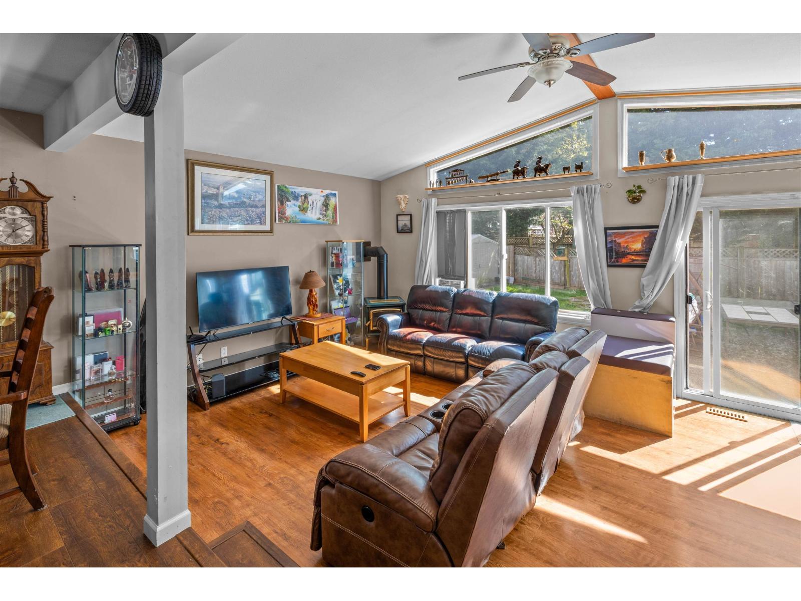 32622 Egglestone Avenue, Mission, British Columbia  V4S 1A2 - Photo 3 - R3151205