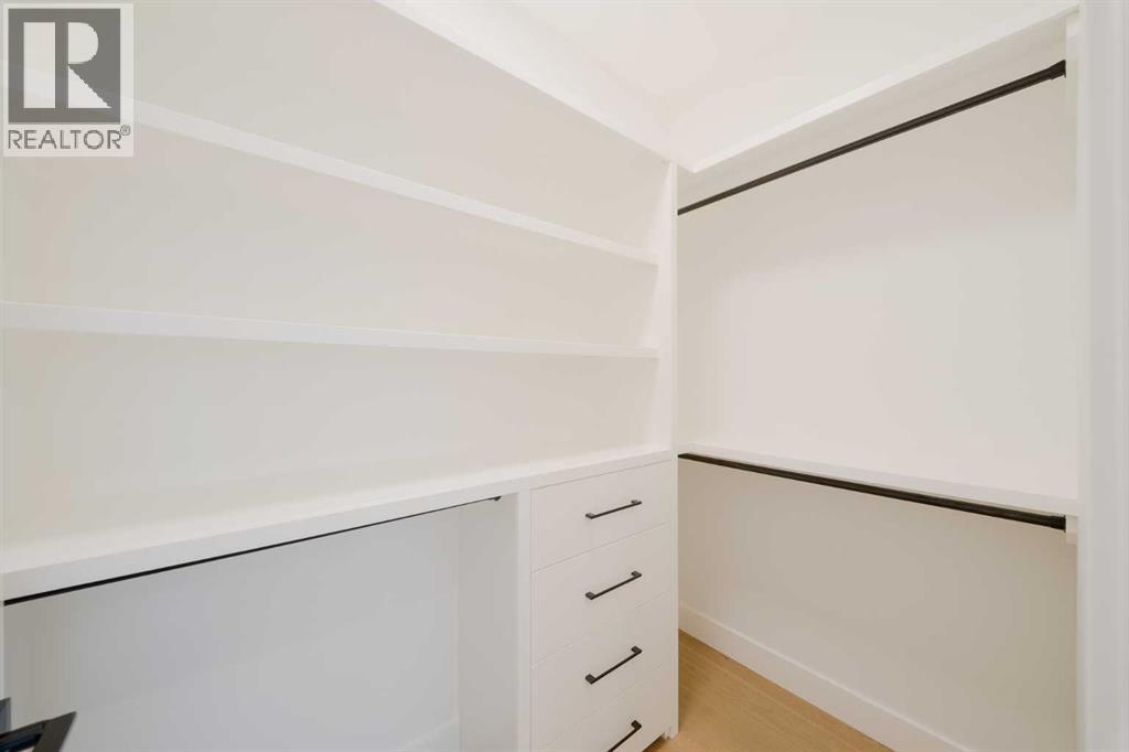 2207 Victoria Crescent Nw, Calgary, Alberta  T2M 4E4 - Photo 35 - A2331812