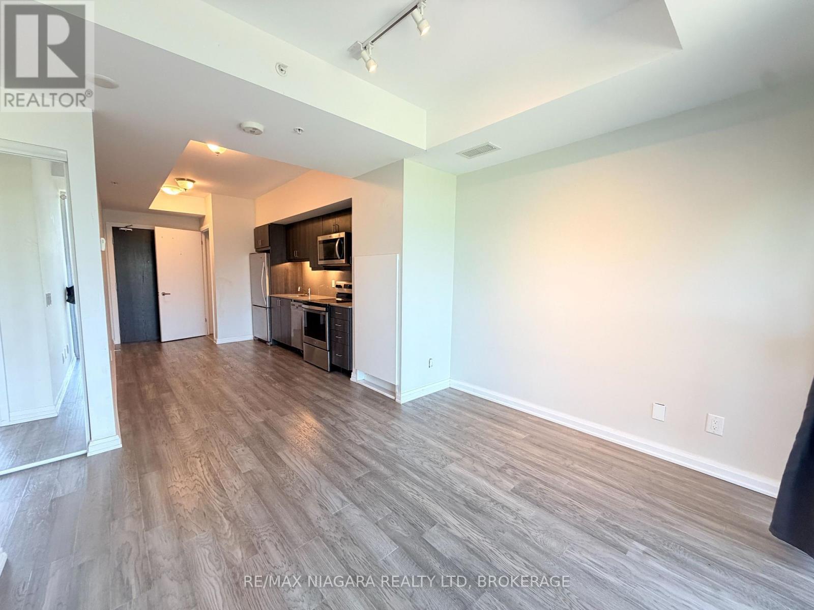 413 - 7711 Green Vista Gate, Niagara Falls, Ontario  L2H 1R1 - Photo 14 - X13621446