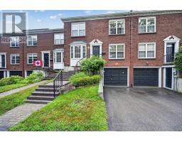 25 COUNTRY CLUB PLACE, Brockville, Ontario