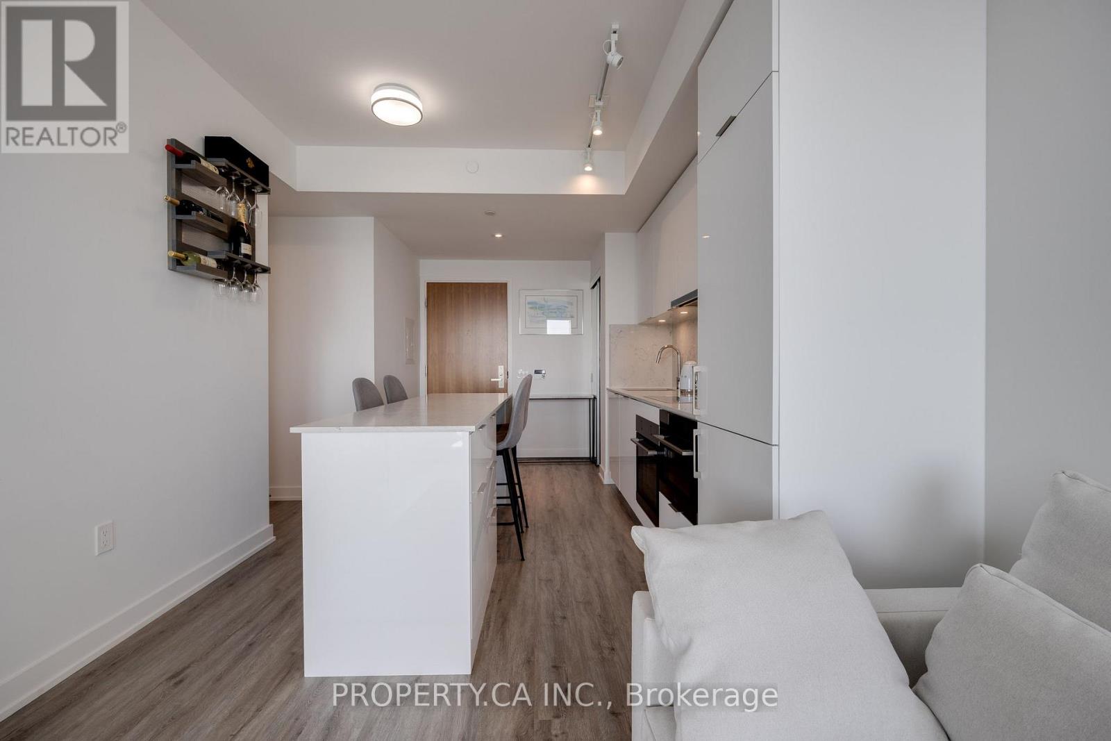 2203 - 15 Queens Quay E, Toronto, Ontario  M5E 0C5 - Photo 12 - C13621426
