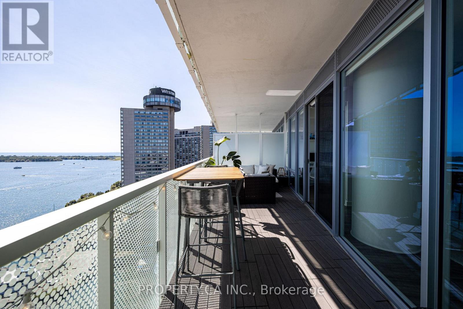 2203 - 15 Queens Quay E, Toronto, Ontario  M5E 0C5 - Photo 24 - C13621426