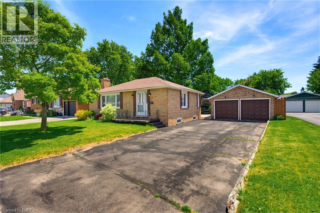 22 Dunsdon Street, Brantford, Ontario  N3R 3J3 - Photo 3 - 40824049