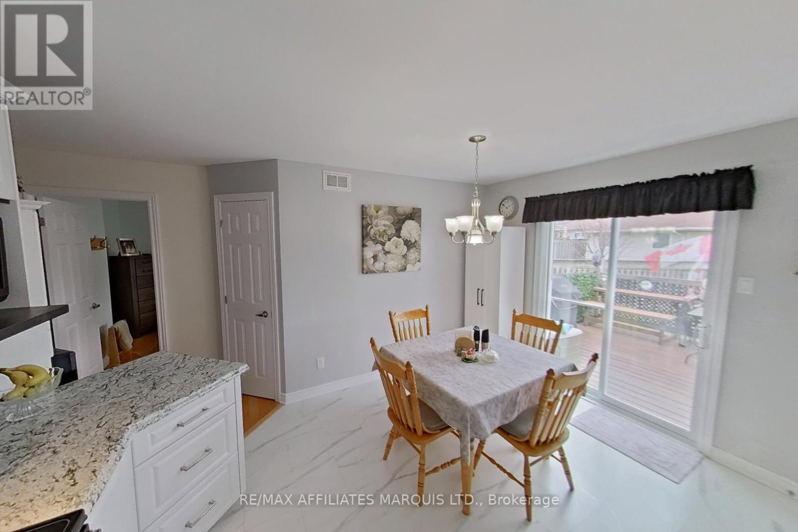117 Gail Elizabeth Court, Cornwall, Ontario  K6H 0A7 - Photo 4 - X13497190