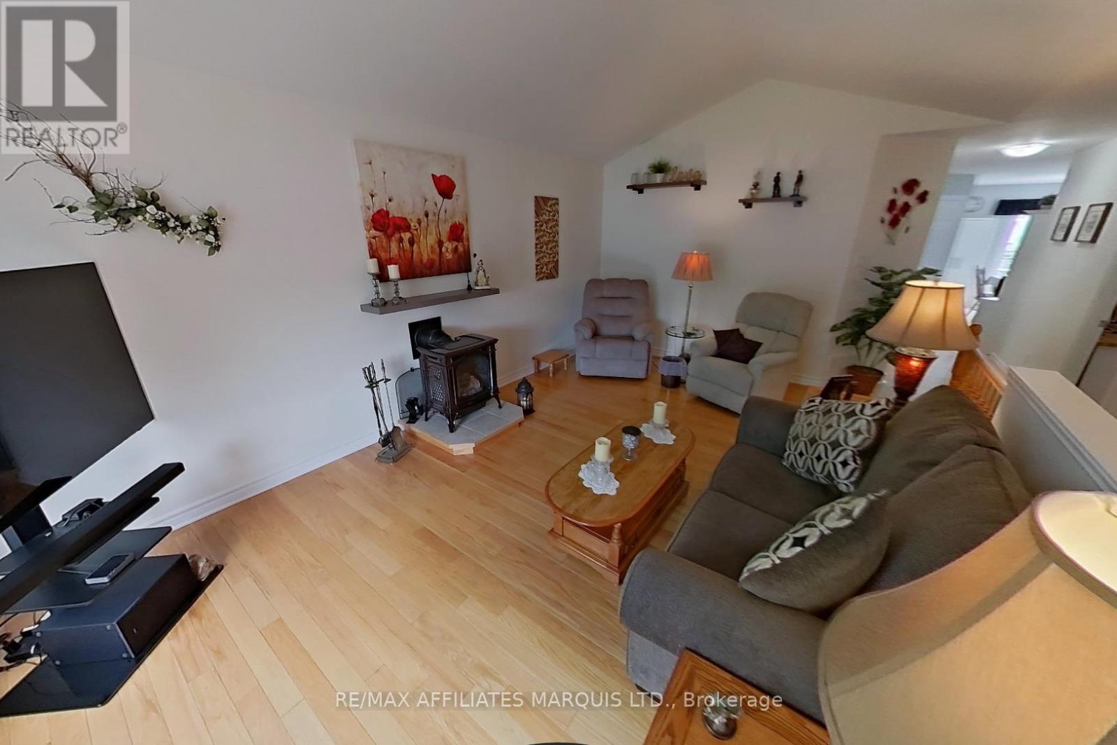 117 Gail Elizabeth Court, Cornwall, Ontario  K6H 0A7 - Photo 8 - X13497190