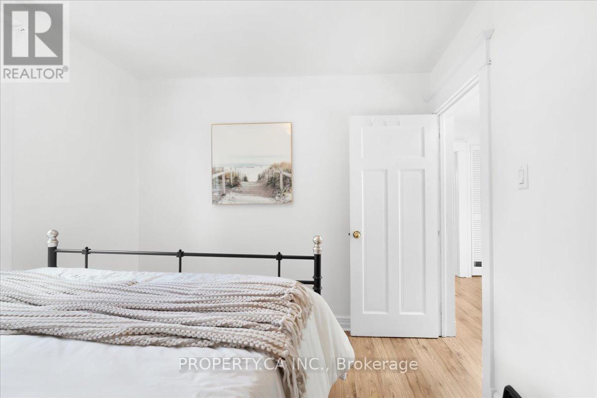 44 Beach View Crescent, Toronto, Ontario  M4E 2L5 - Photo 35 - E13621414