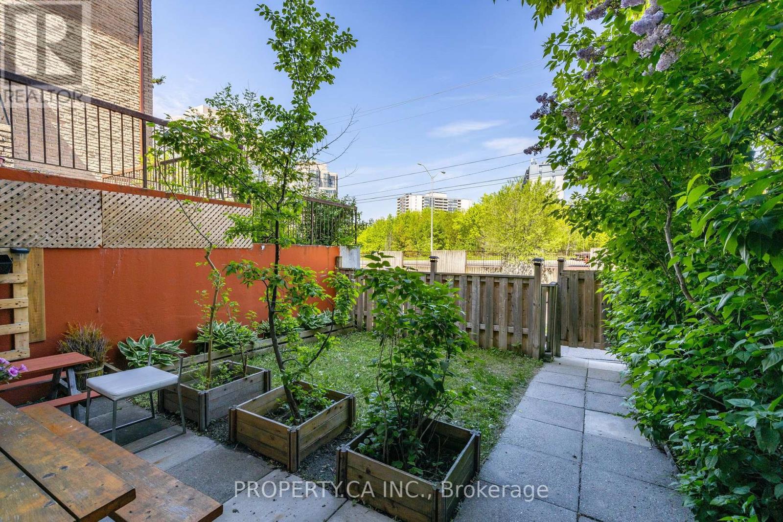 43 - 91 Muir Drive, Toronto, Ontario  M1M 3T7 - Photo 28 - E13621436