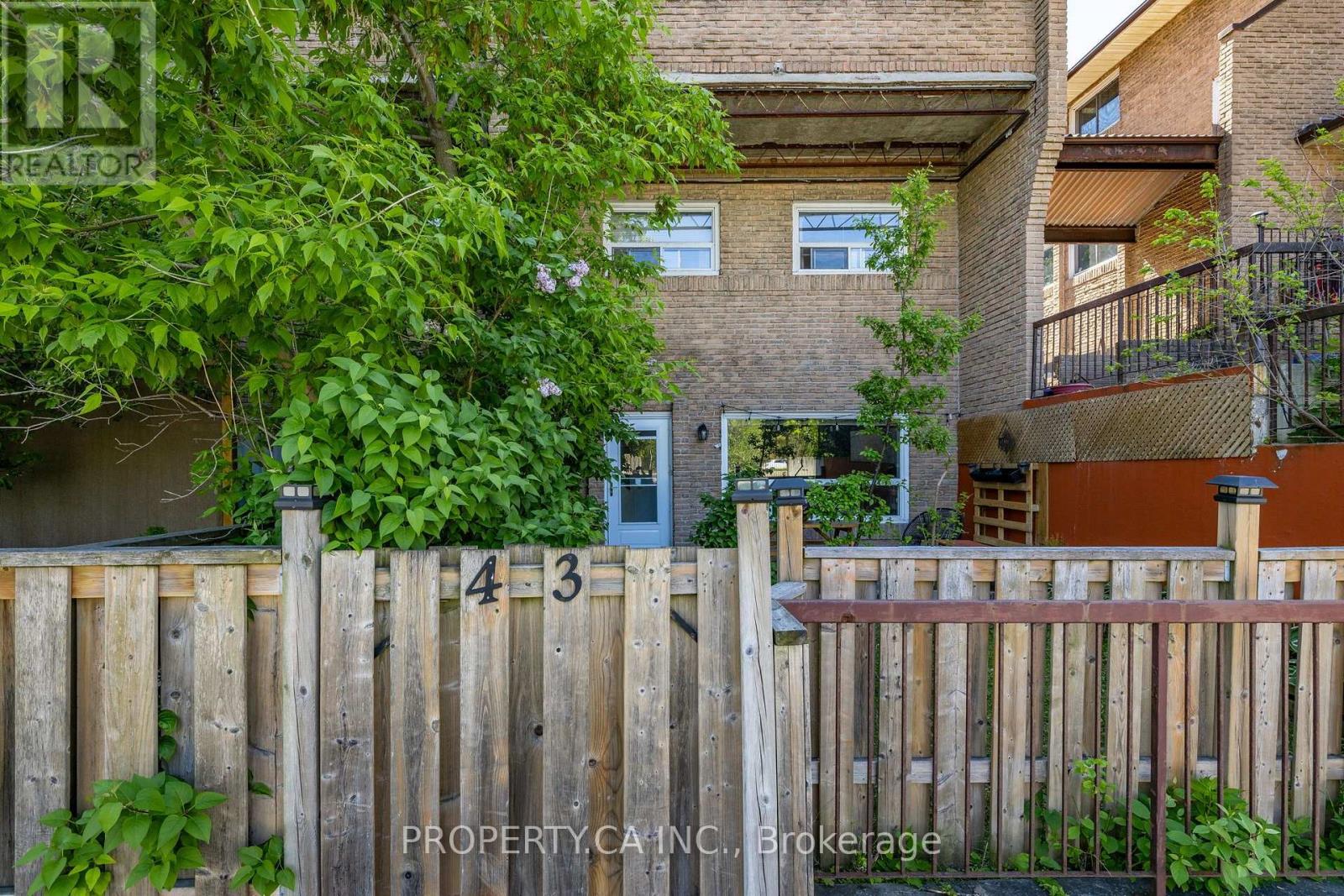 43 - 91 Muir Drive, Toronto, Ontario  M1M 3T7 - Photo 3 - E13621436