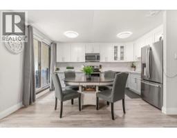1066 FALGARWOOD Drive Unit# 154, Oakville, Ontario