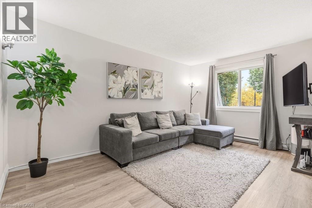 1066 Falgarwood Drive Unit# 154, Oakville, Ontario  L6H 2P3 - Photo 8 - 40846867
