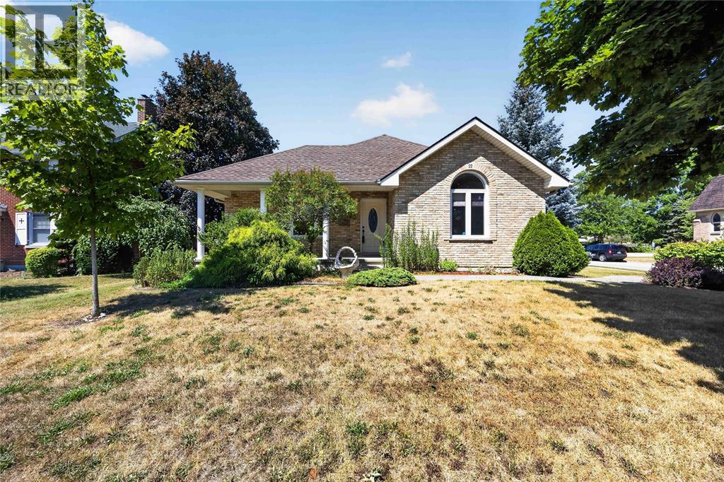 22 MAIN STREET South Lambton Shores Ontario Canada N0N1J0