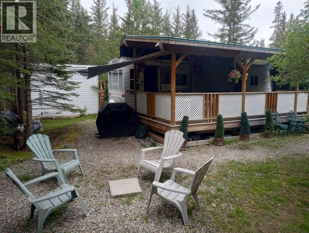 212, 200 4 Avenue SW, Sundre, Alberta  T0M 1X0 - Photo 3 - A2243748