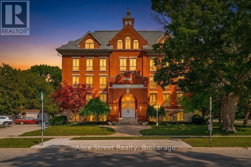102 - 57 Suffolk Street W, Guelph, Ontario  N1H 2J1 - Photo 1 - X13526866