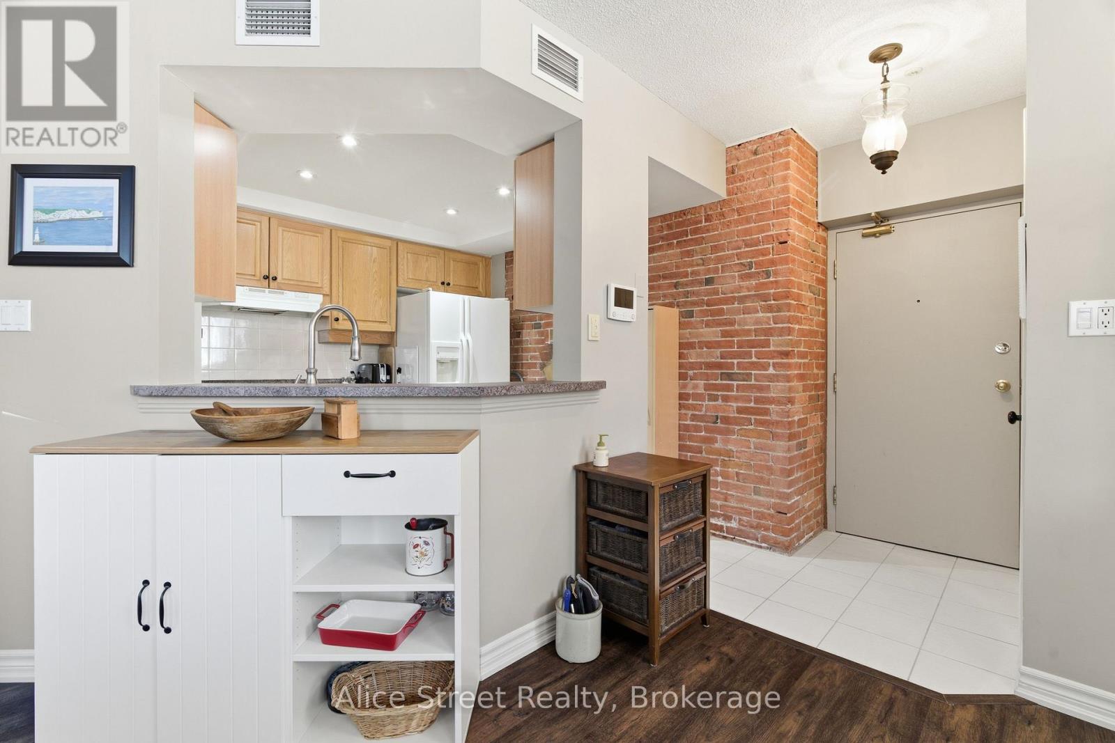 102 - 57 Suffolk Street W, Guelph, Ontario  N1H 2J1 - Photo 6 - X13526866