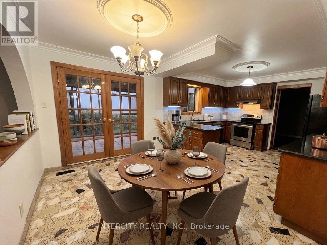 3525 Tenth Line, Bradford West Gwillimbury, Ontario  L3Z 3L9 - Photo 7 - N13422752