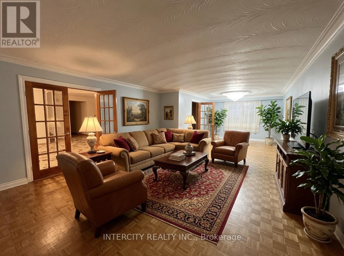 3525 Tenth Line, Bradford West Gwillimbury, Ontario  L3Z 3L9 - Photo 8 - N13422752