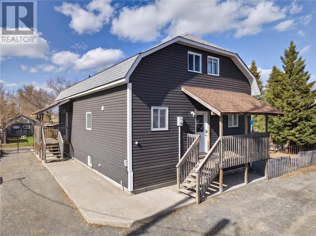 2840 Main Street, Blezard Valley, Ontario  P0M 3C0 - Photo 2 - 2129180
