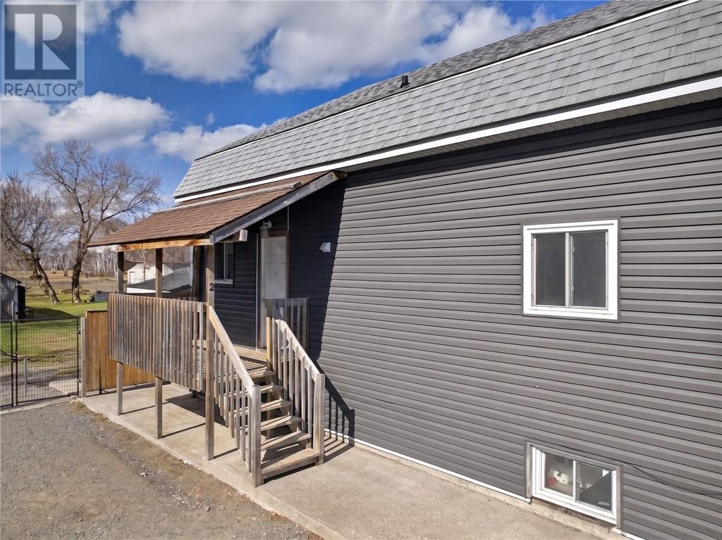 2840 Main Street, Blezard Valley, Ontario  P0M 3C0 - Photo 3 - 2129180
