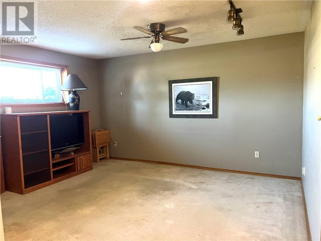 56 Rutland Avenue, Markstay-Warren, Ontario  P0H 2N0 - Photo 15 - 2129547