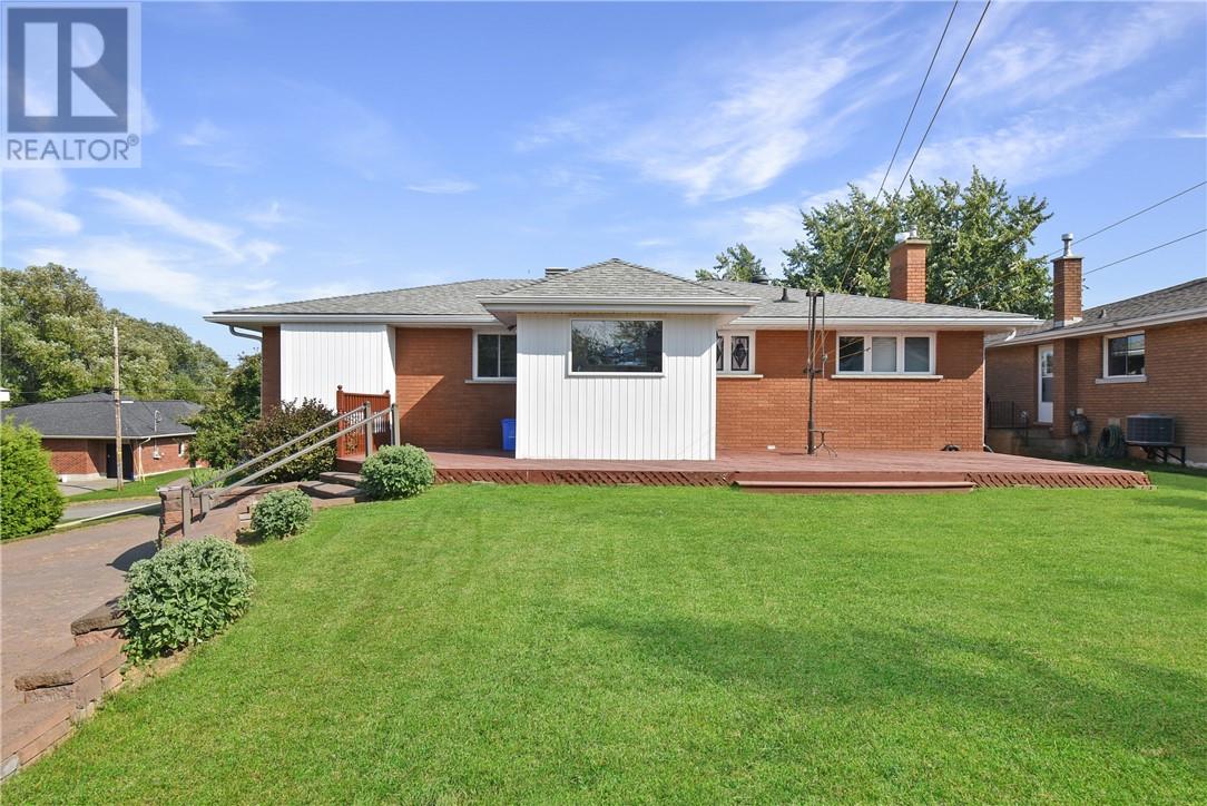 1066 Delwood Court, Sudbury, Ontario  P3E 4M3 - Photo 6 - 2129421