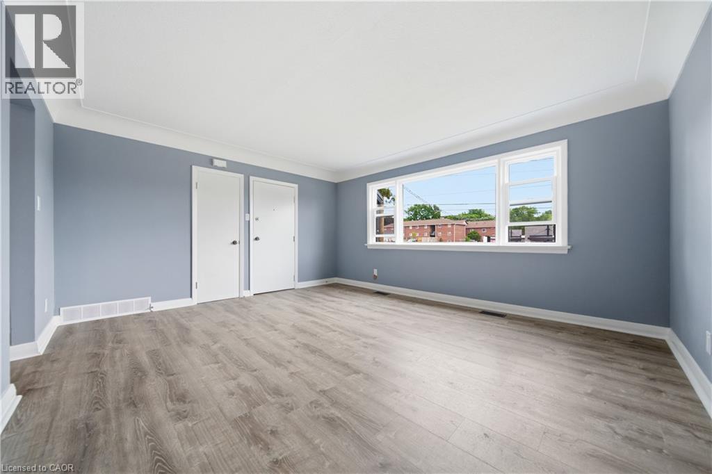 293 Highland Road E Unit# B, Kitchener, Ontario  N2M 3W6 - Photo 2 - 40851863