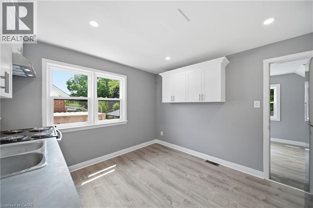 293 Highland Road E Unit# B, Kitchener, Ontario  N2M 3W6 - Photo 9 - 40851863