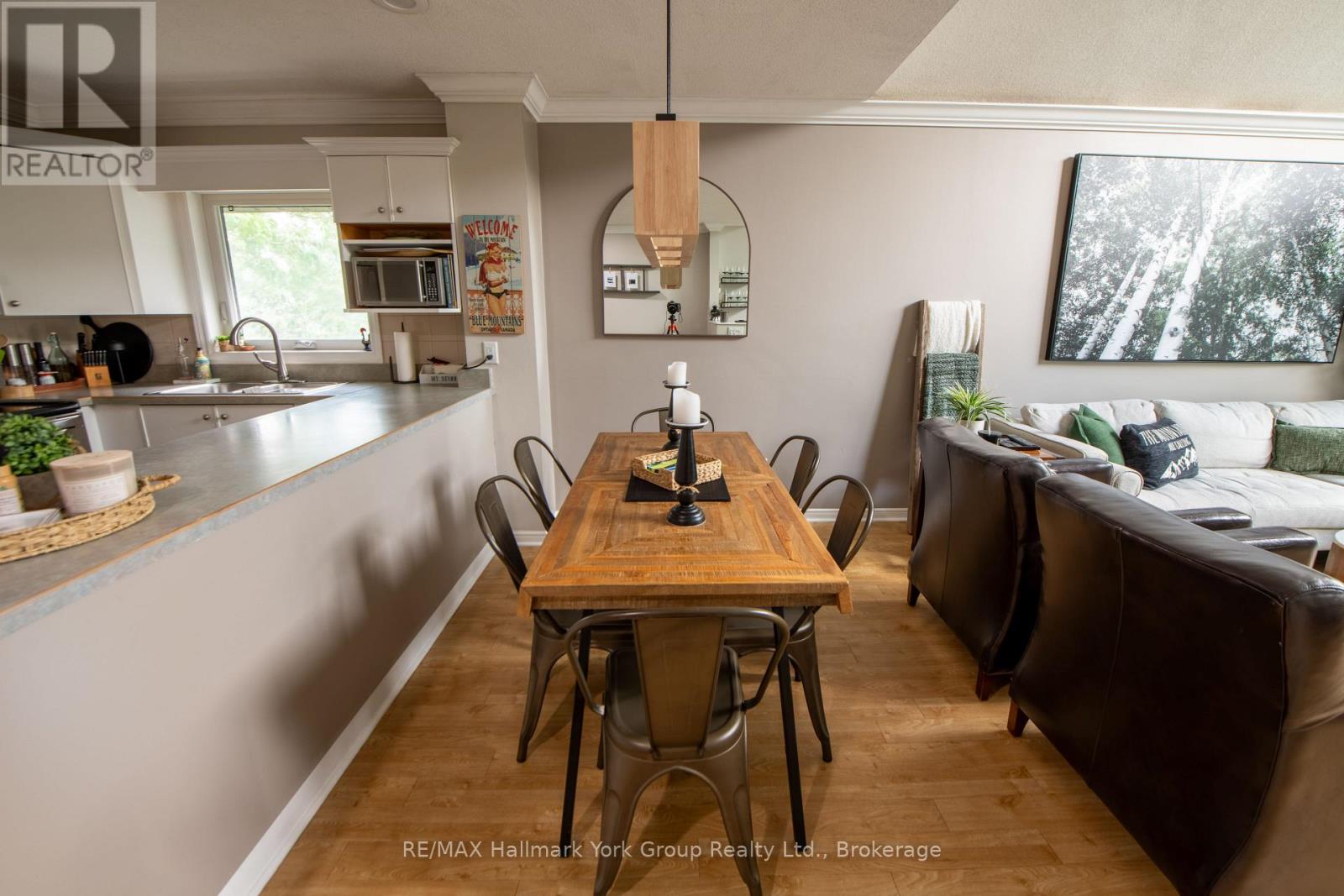 10 - 104 Kellies Way, Blue Mountains, Ontario  L9Y 0L6 - Photo 3 - X13621670