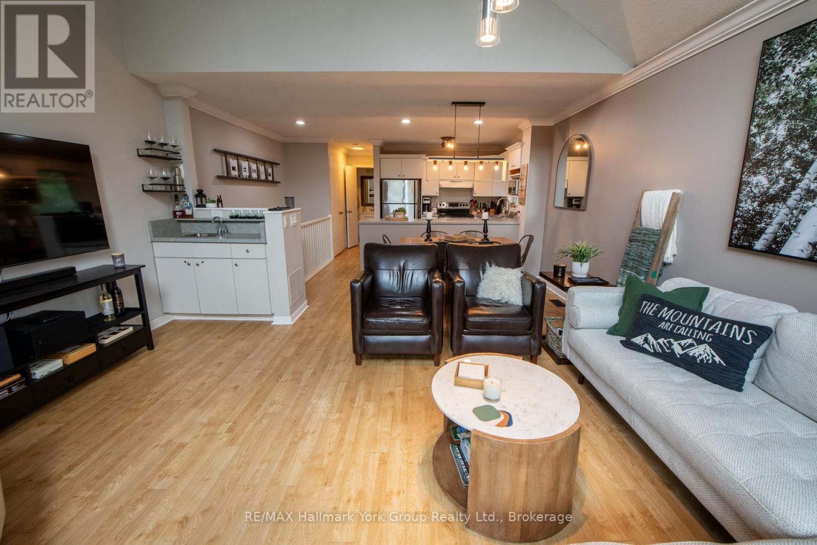10 - 104 Kellies Way, Blue Mountains, Ontario  L9Y 0L6 - Photo 5 - X13621670