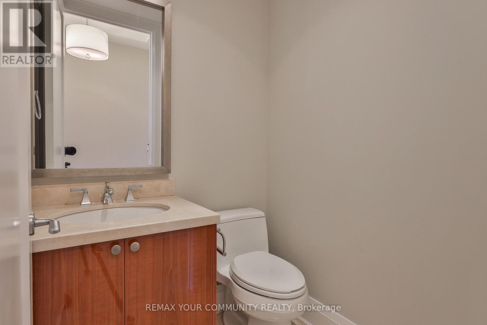 802 - 80 Yorkville Avenue, Toronto, Ontario  M5R 2C2 - Photo 21 - C13621530