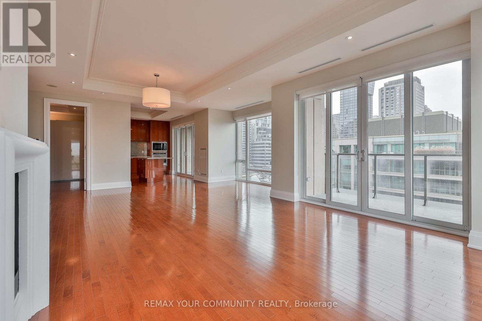 802 - 80 Yorkville Avenue, Toronto, Ontario  M5R 2C2 - Photo 22 - C13621530