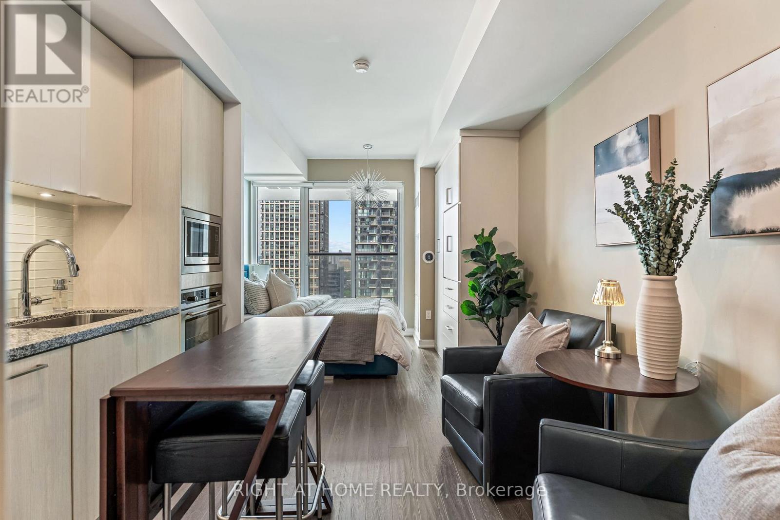 3110 - 115 BLUE JAYS WAY, Toronto, Ontario