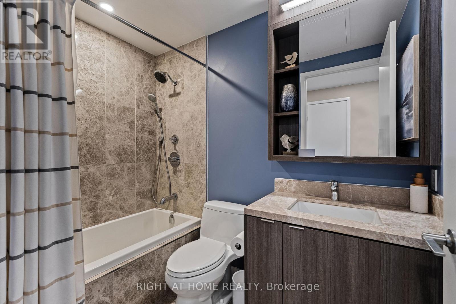 3110 - 115 Blue Jays Way, Toronto, Ontario  M5V 0N5 - Photo 11 - C13621556