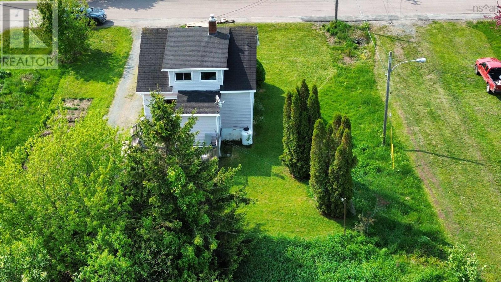 40 Maple Street, Springhill, Nova Scotia  B0M 1X0 - Photo 10 - 202613686