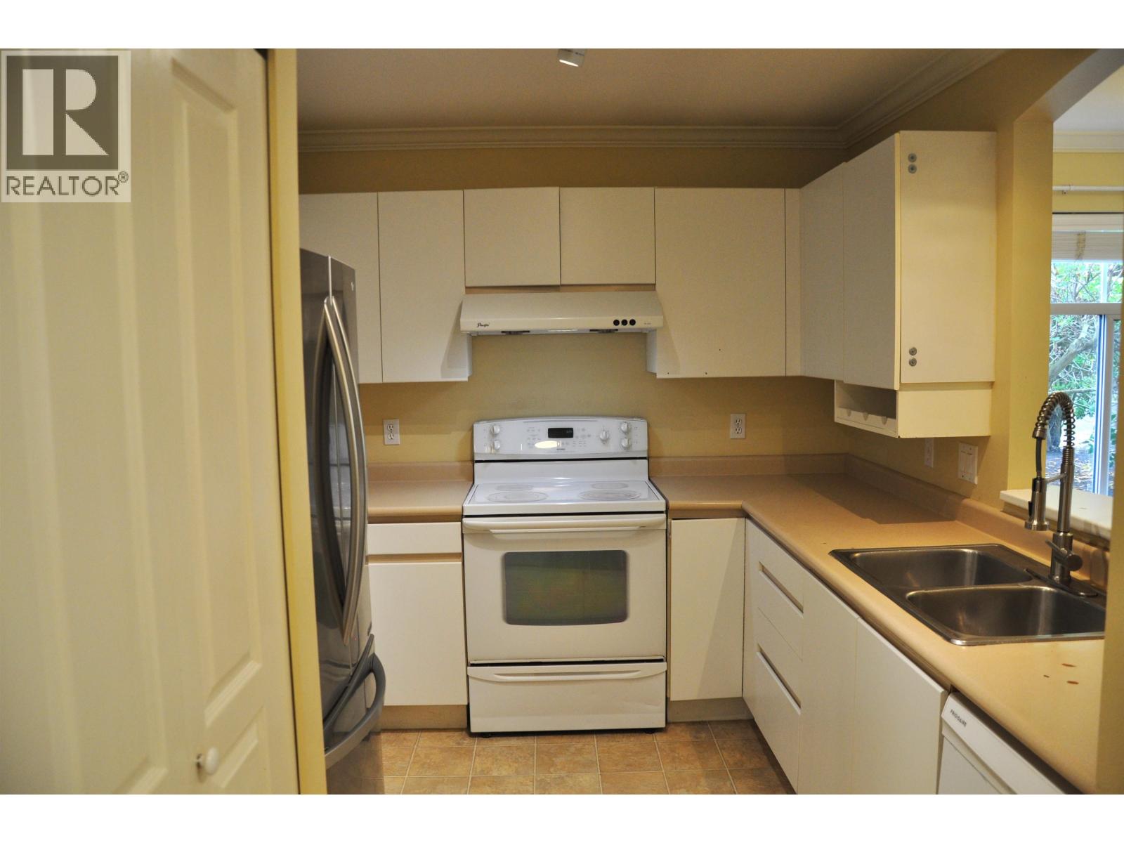 105 8180 Jones Road, Richmond, British Columbia  V6Y 3Z6 - Photo 9 - R3151007
