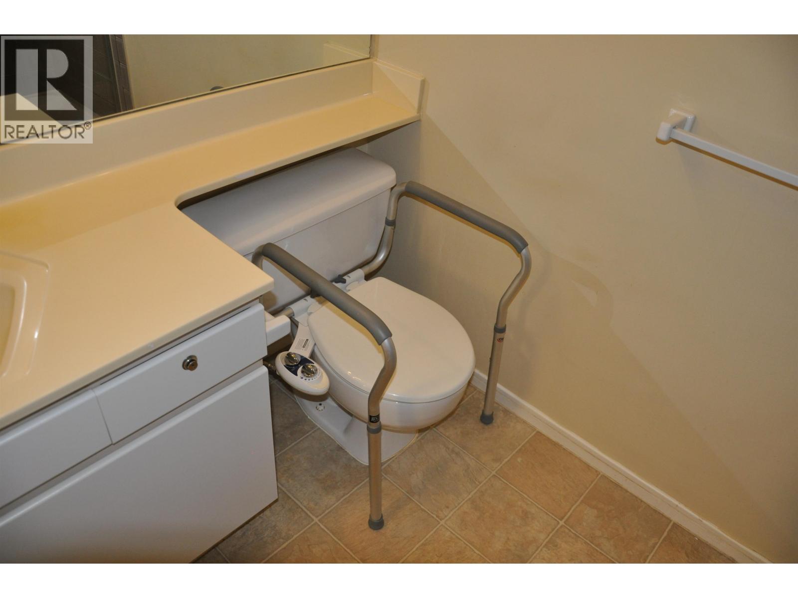 105 8180 Jones Road, Richmond, British Columbia  V6Y 3Z6 - Photo 14 - R3151007