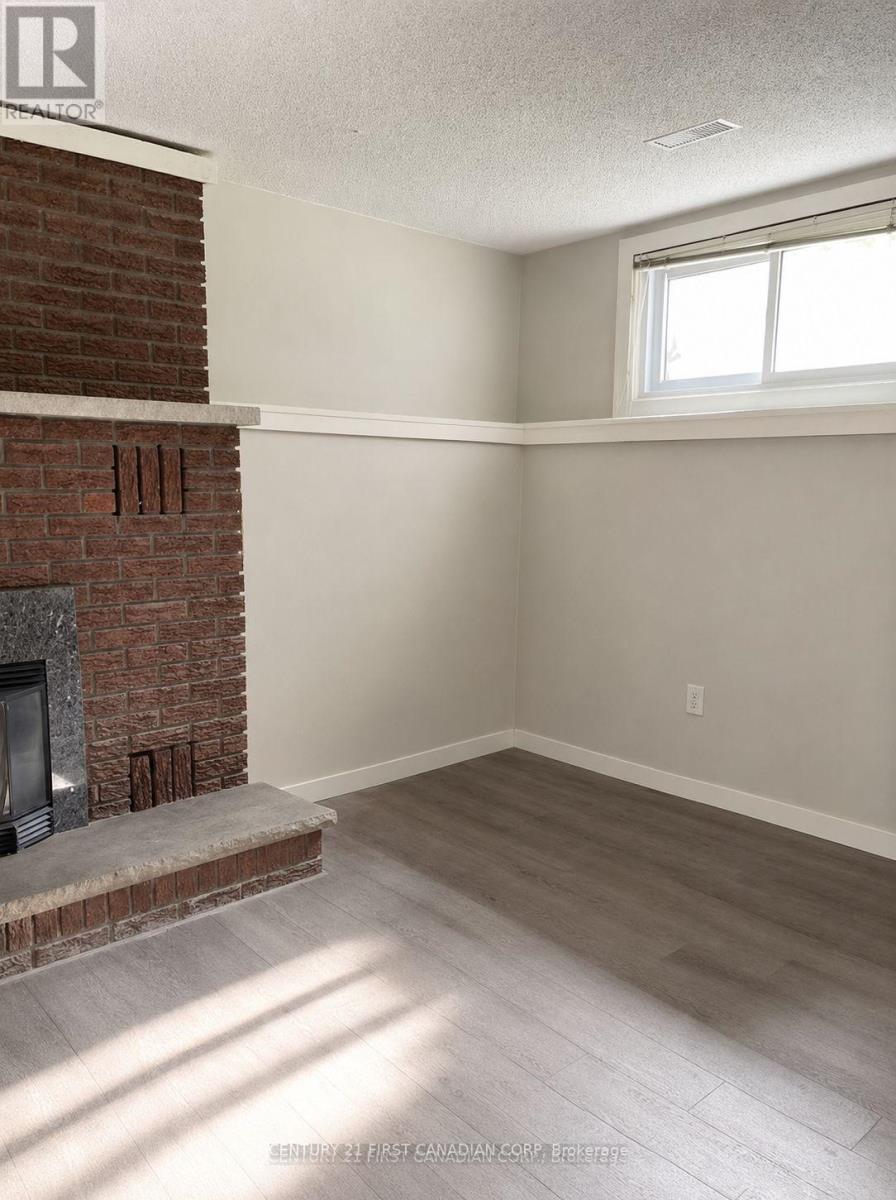1341 Aldersbrook Road, London North, Ontario N6G 3J1 - Photo 18 - X13621656