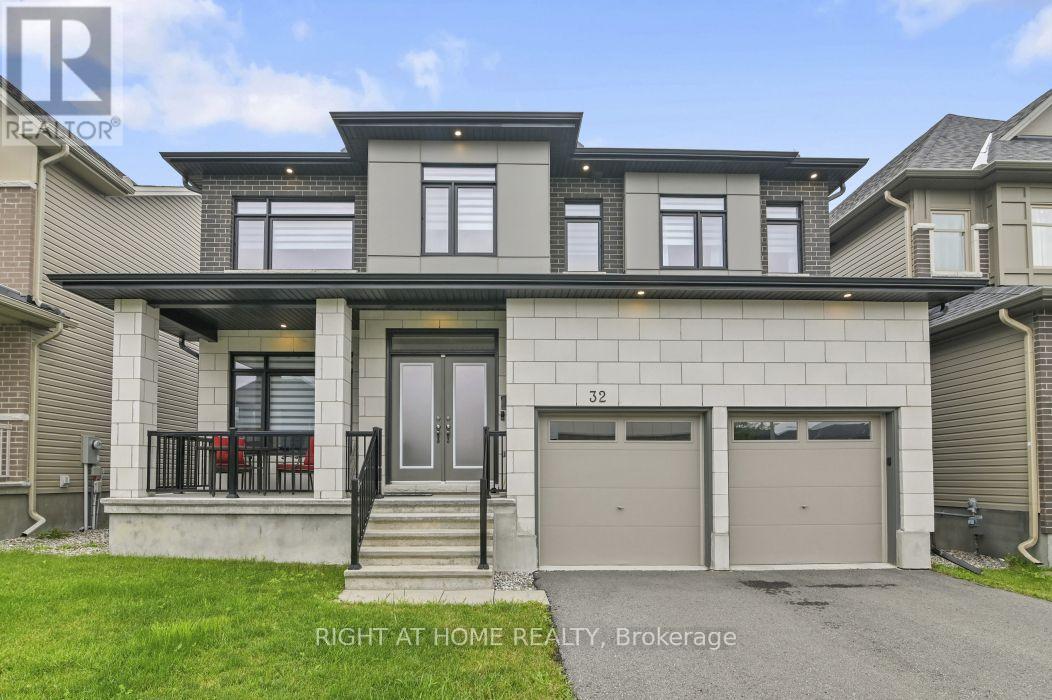 32 EDENBRIDGE COURT, ottawa, Ontario