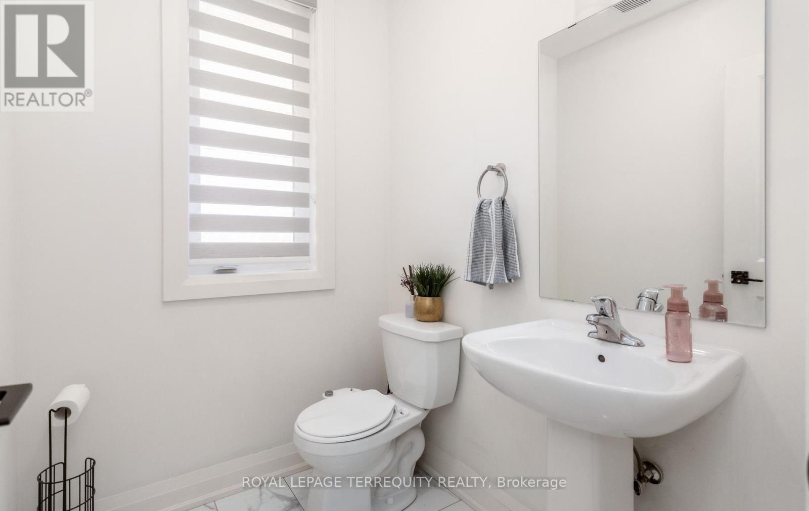 242 Factor Street, Vaughan, Ontario  L4H 5C1 - Photo 19 - N13621508