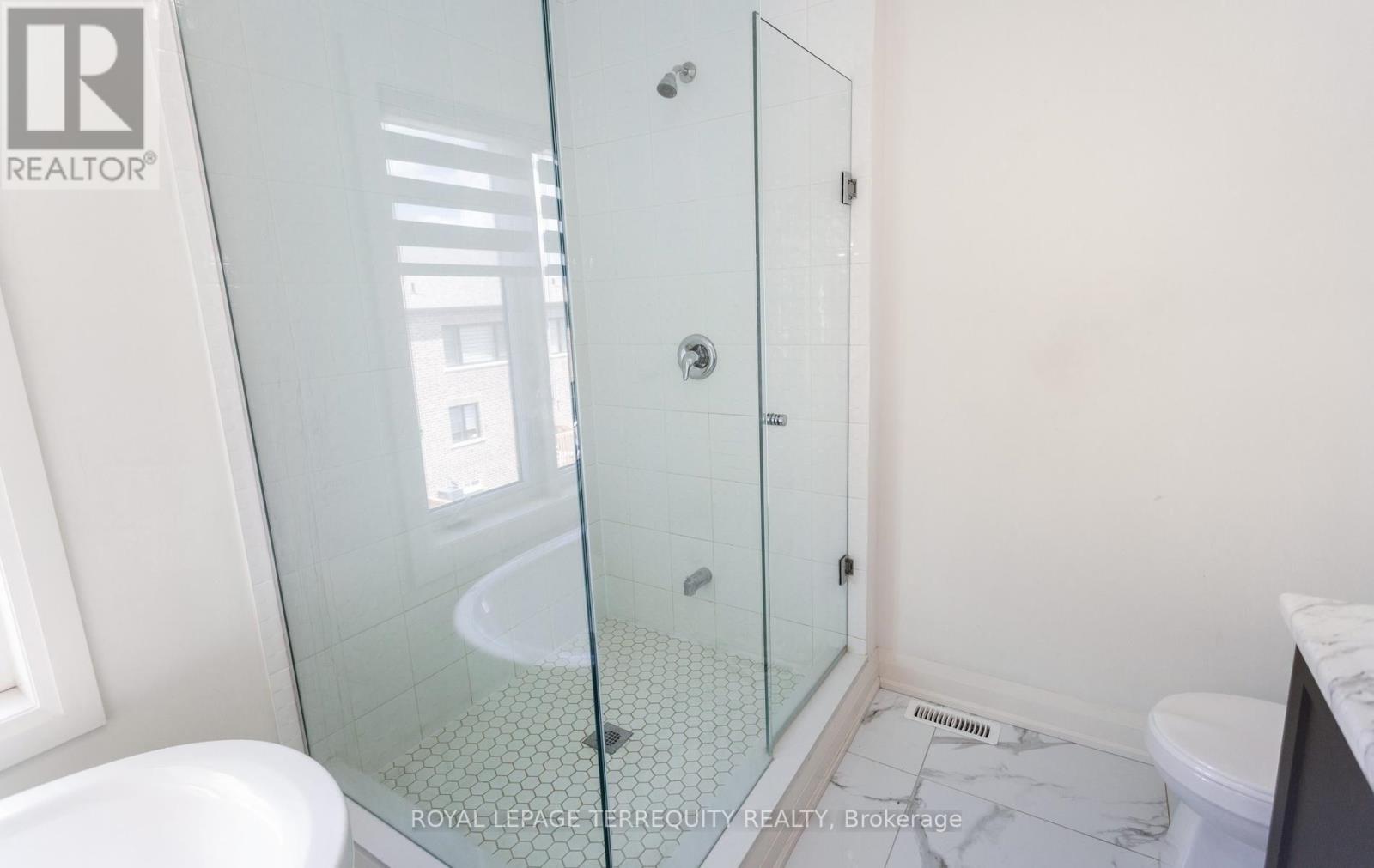 242 Factor Street, Vaughan, Ontario  L4H 5C1 - Photo 25 - N13621508