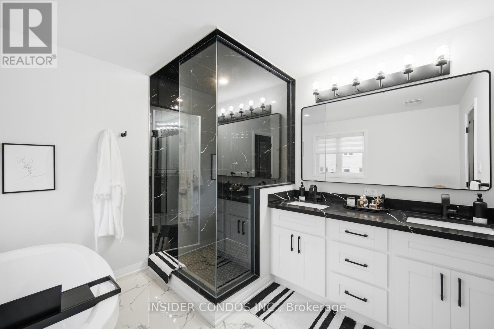 1521 Stovell Crescent, Innisfil, Ontario  L0L 1W0 - Photo 33 - N13621632